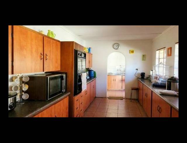 FARM FOR SALE IN ESTOIRE